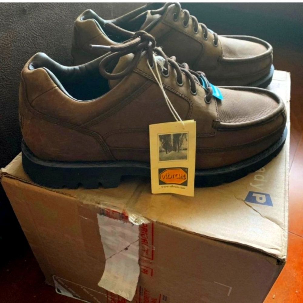 Rockport waterproof shoes